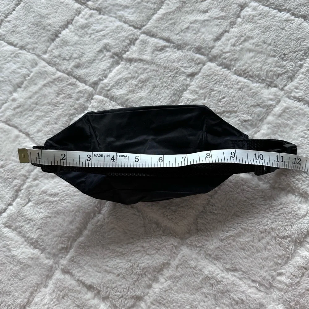 Disney | Black and Purple Vintage Darkwing Duck Fanny Pack Sling Bag